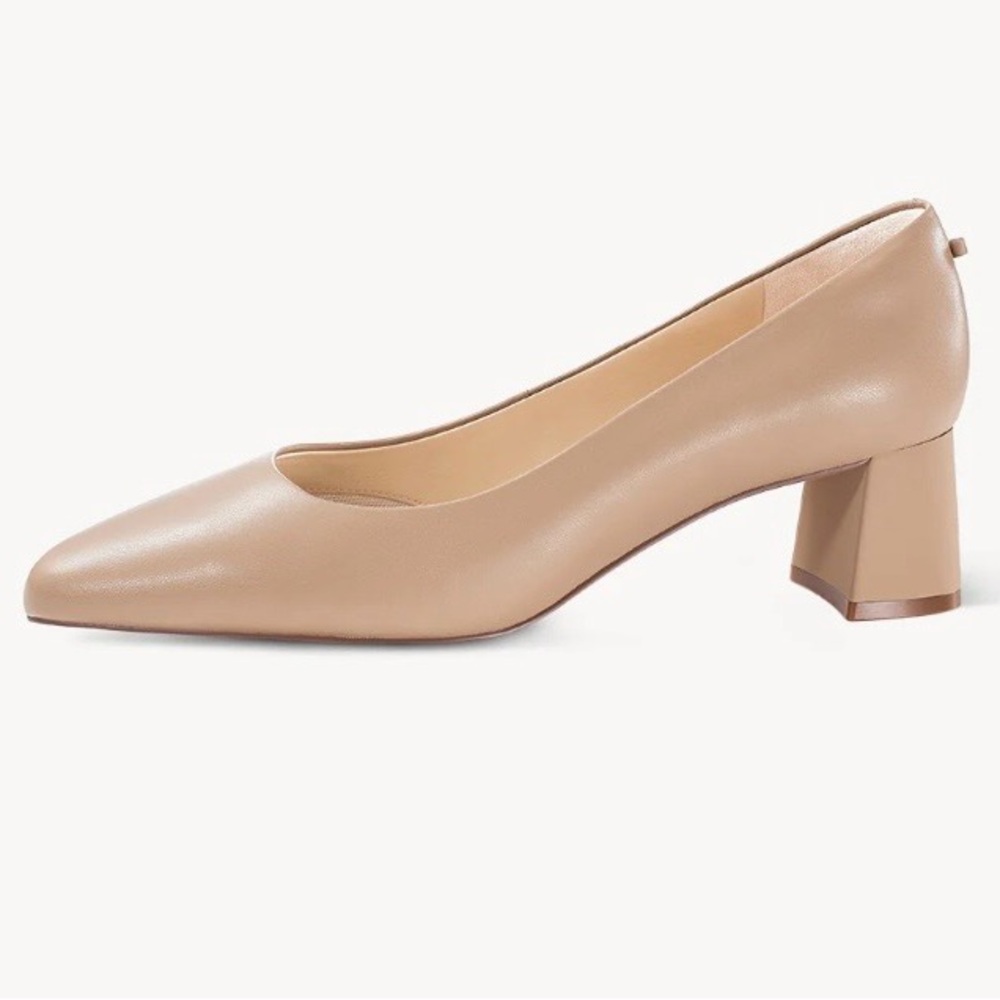 NWT 7or9 Nude Heel Size 39 (Women's 8)